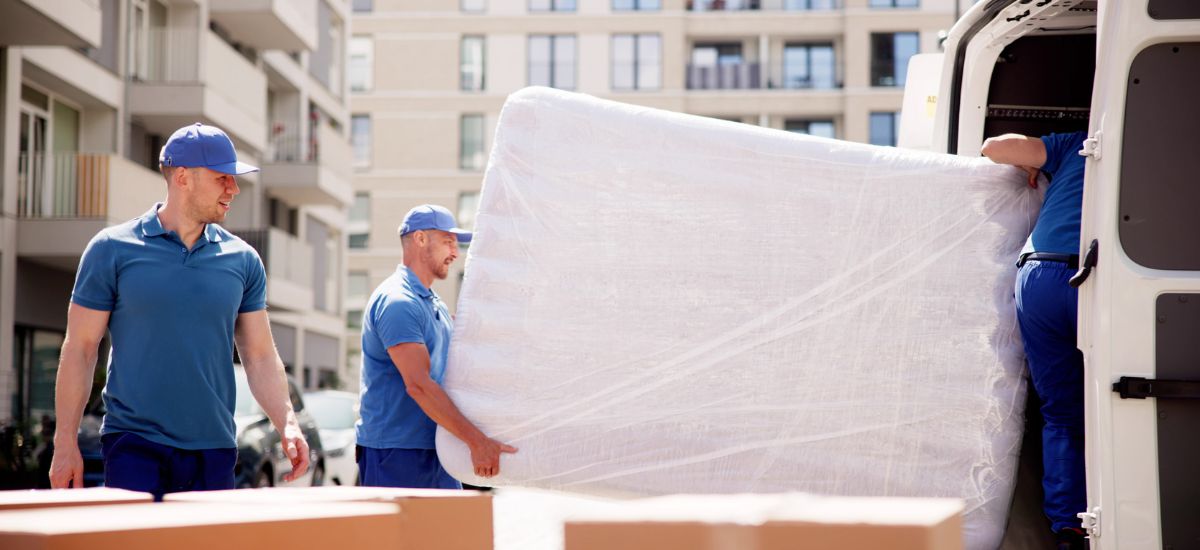 Servicii de debarasare a apartamentelor in Bucuresti/ Ilfov