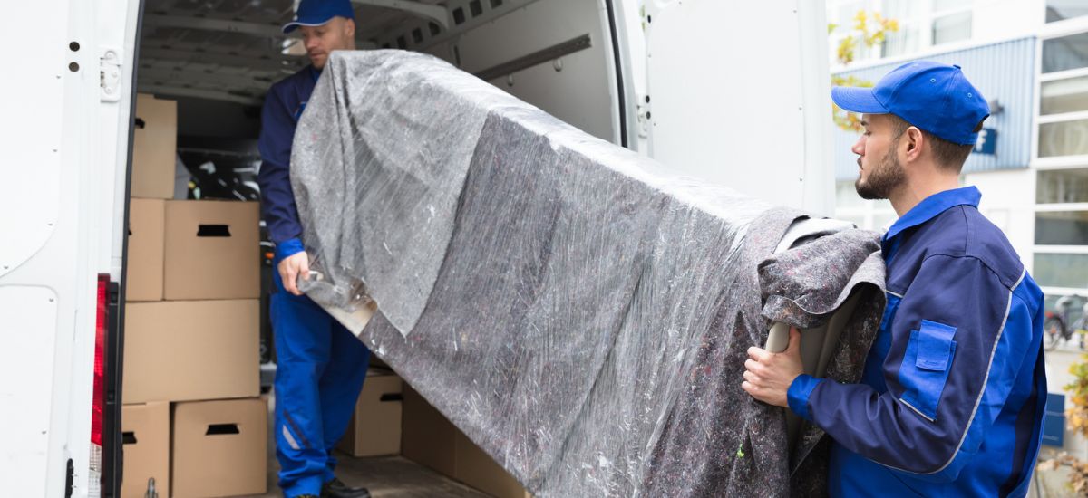 Servicii de debarasare a mobilei in Bucuresti/ Ilfov